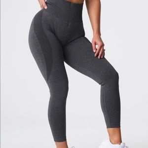 🆕 Black Speckled Contour Seamless Leggings